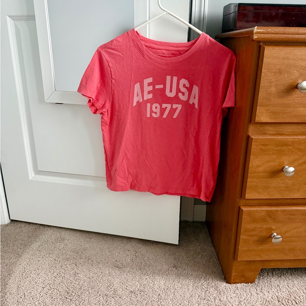 Medium American Eagle Outfitters top